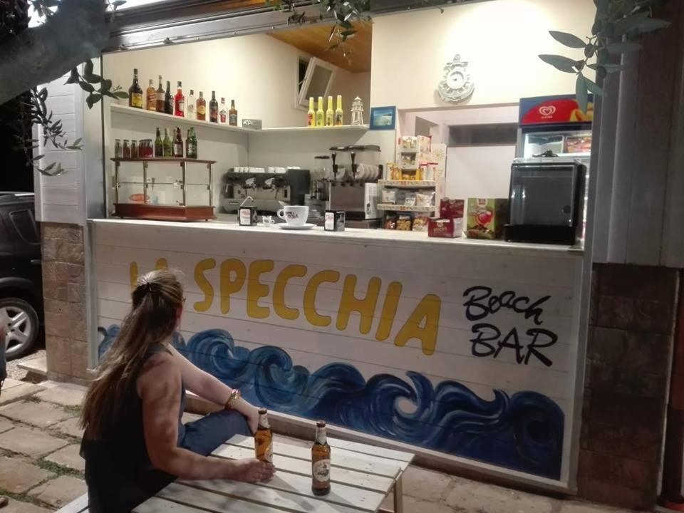 Sosta Camper La Specchia Hotel San Pietro in Bevagna Bagian luar foto
